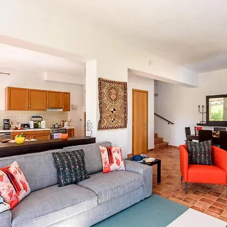 فيلة Villa Aqua Maris لينثوس